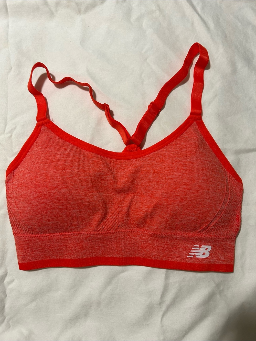 New Balance Women's Heathered Red Seamless Sports Bra
